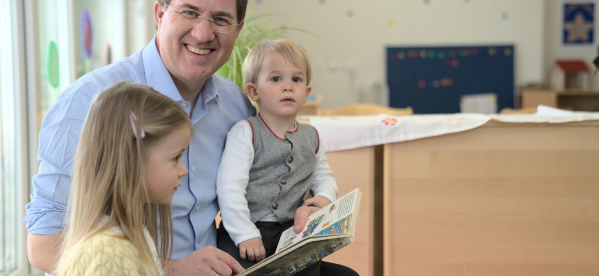 Dr. Rabl mit Kinder